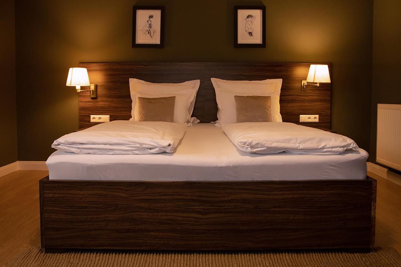 Landhotel Wolfschlugen Esterno foto