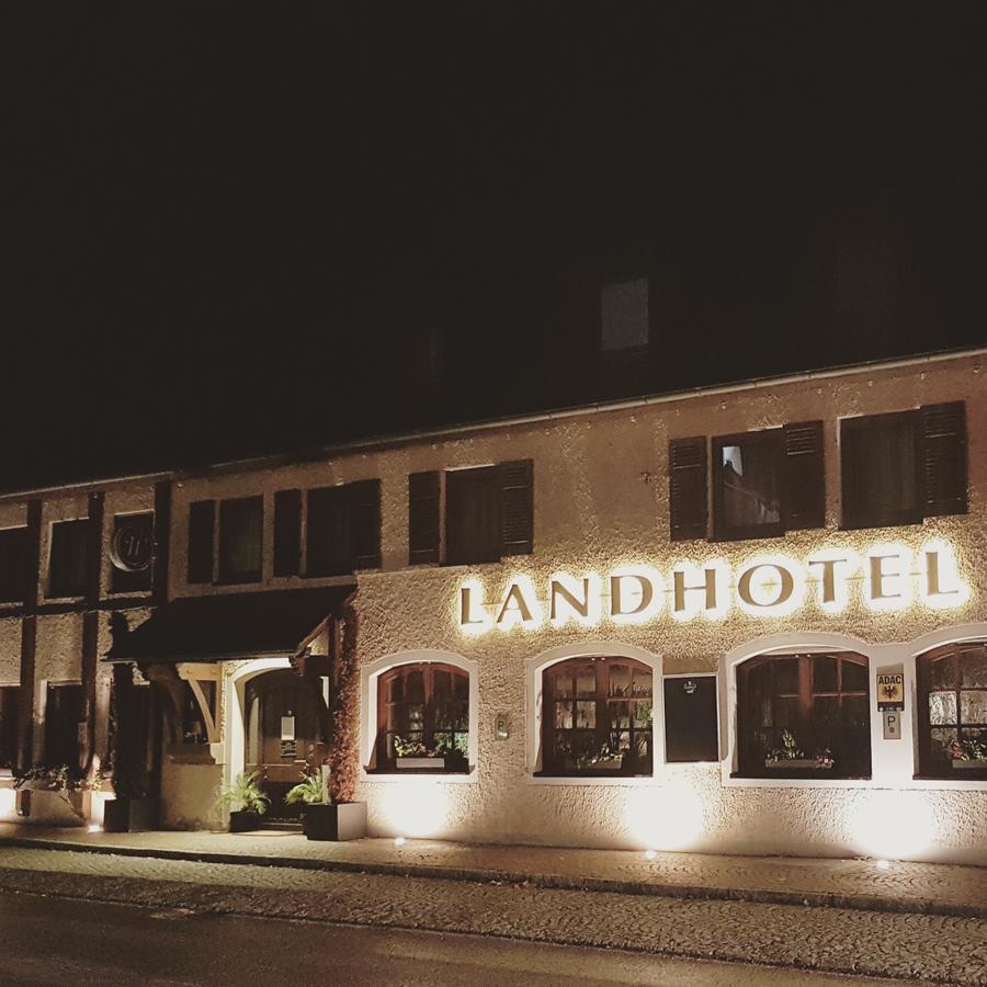 Landhotel Wolfschlugen Esterno foto